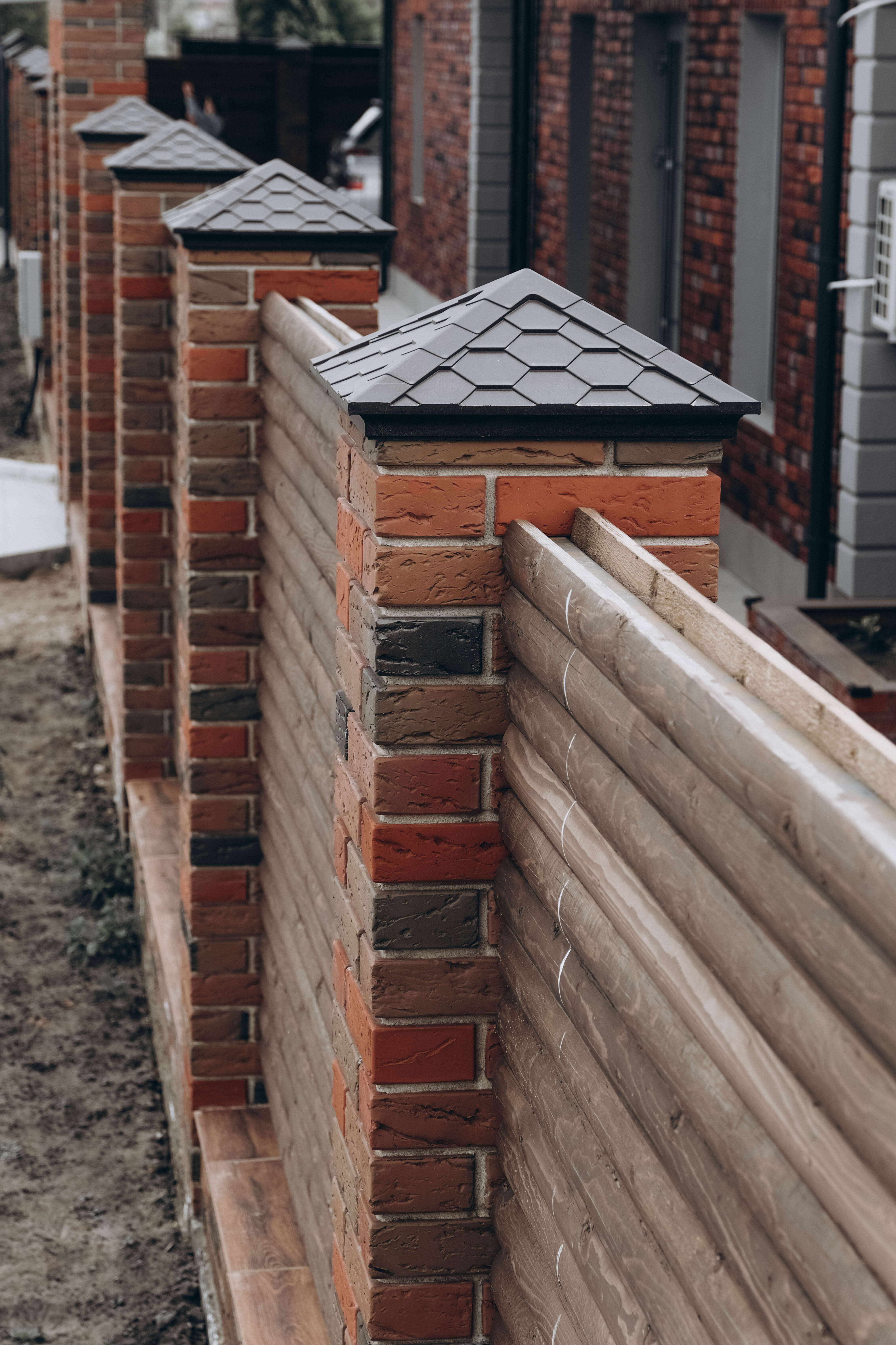 Колпак Zking Эверест Коричневый на столб 1.5х1.5 кирпича (390х390мм) в Киржаче фото