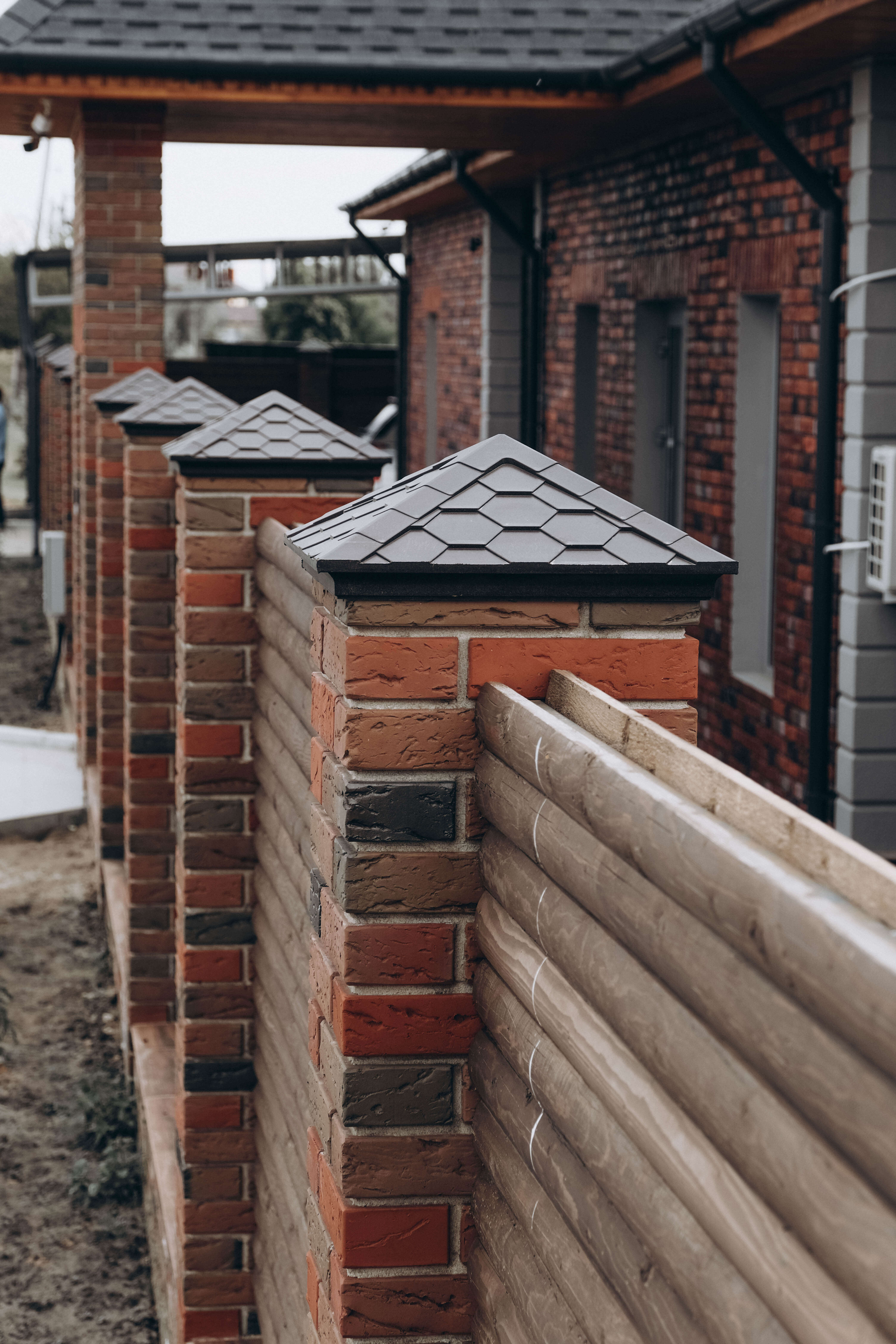 Колпак Zking Эверест Коричневый на столб 1.5х1.5 кирпича (390х390мм) в Киржаче фото